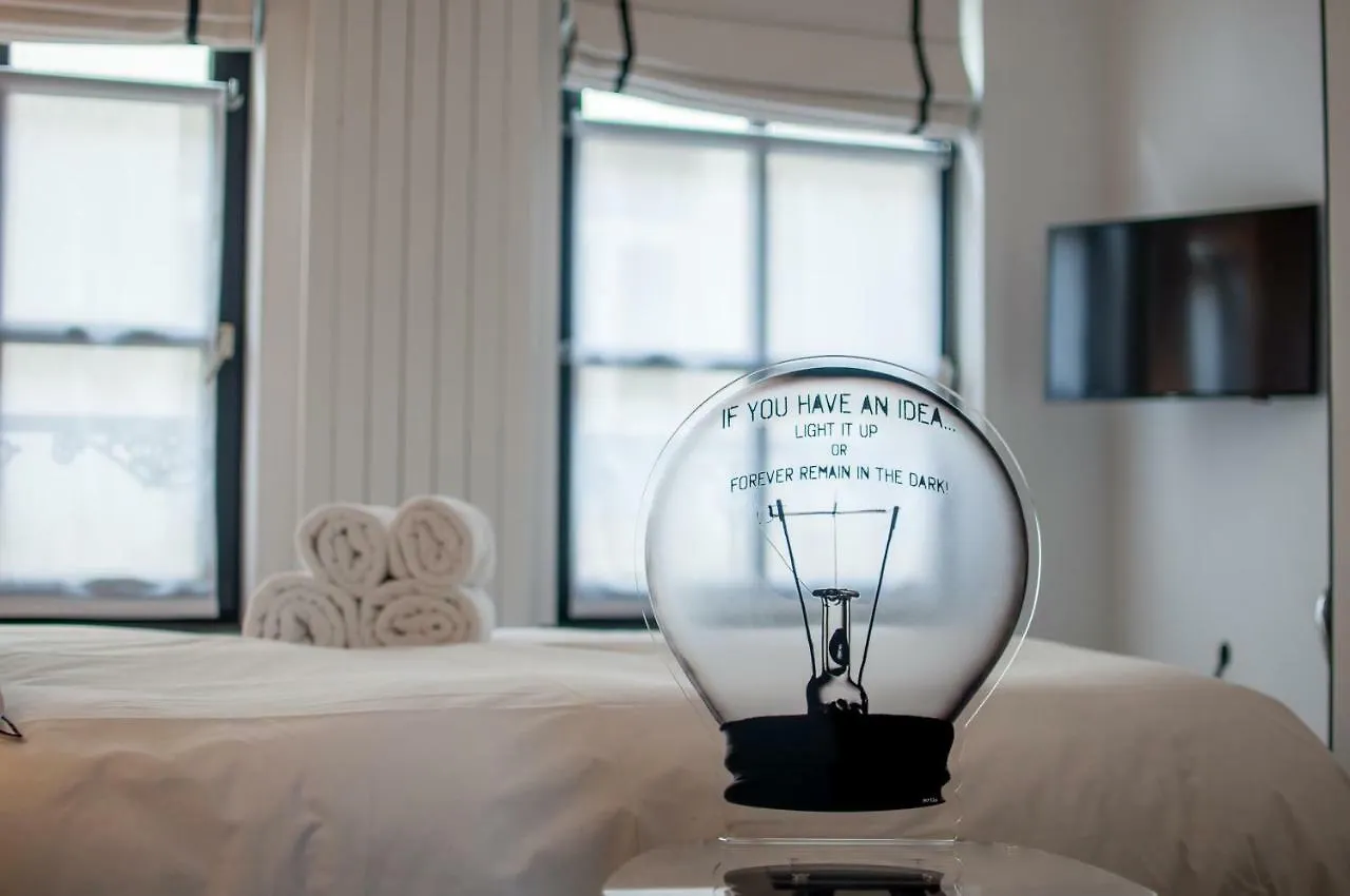 **  브뤼셀 Be And Be Sablon B&B 벨기에
