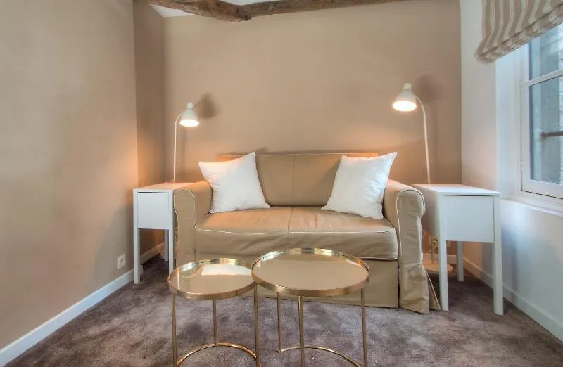 Be And Be Sablon Bed and Breakfast Bryssel 2*,