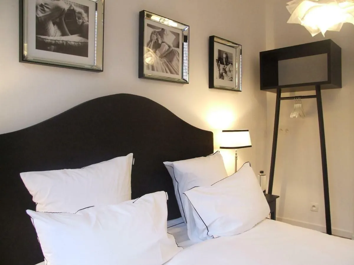 Be And Be Sablon Bed and Breakfast Bryssel